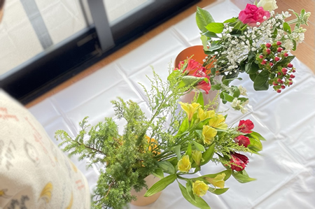 幼児からOK 花を選ぶ